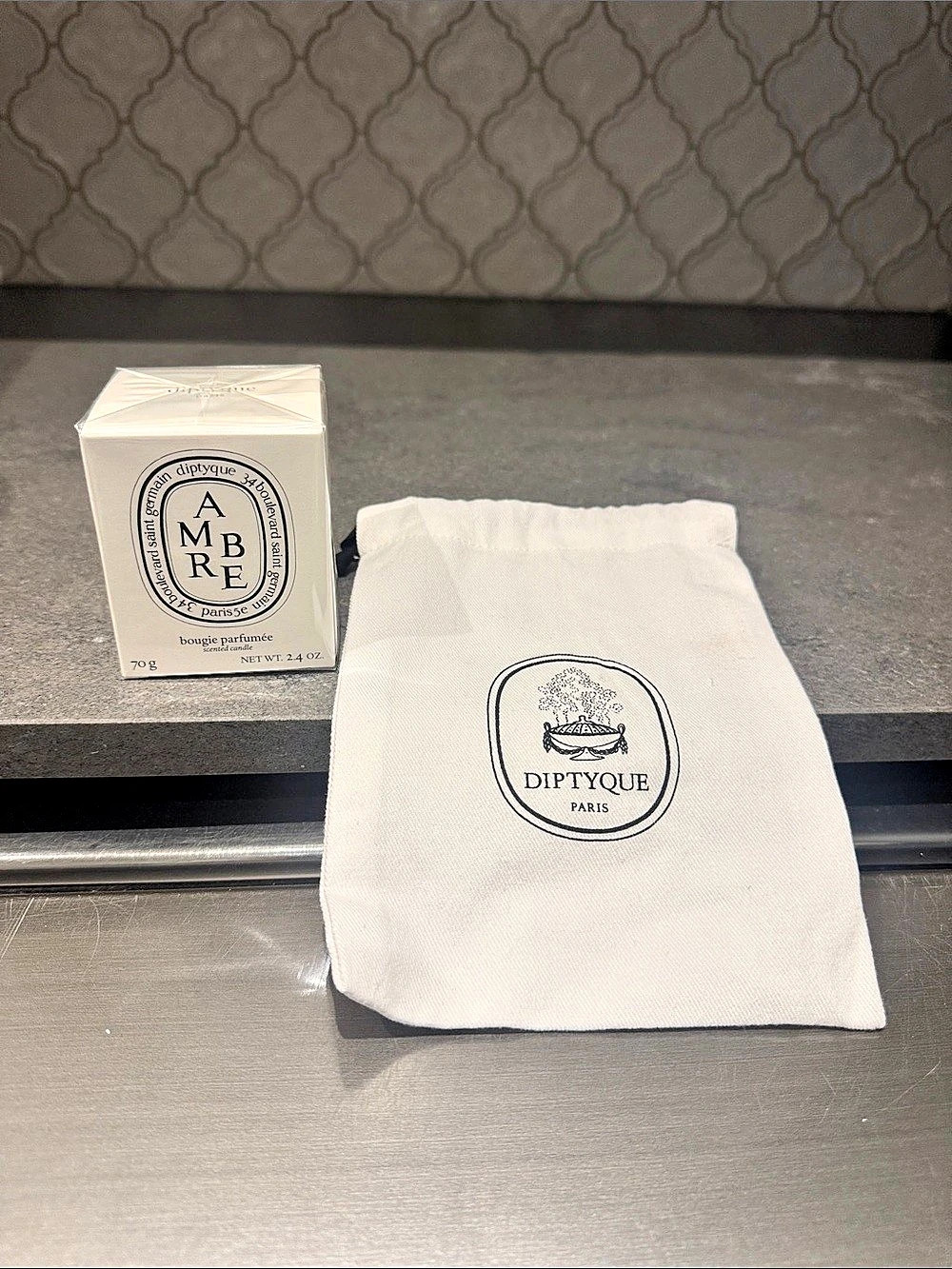 Diptyque Ambre Scented Candle 70g White